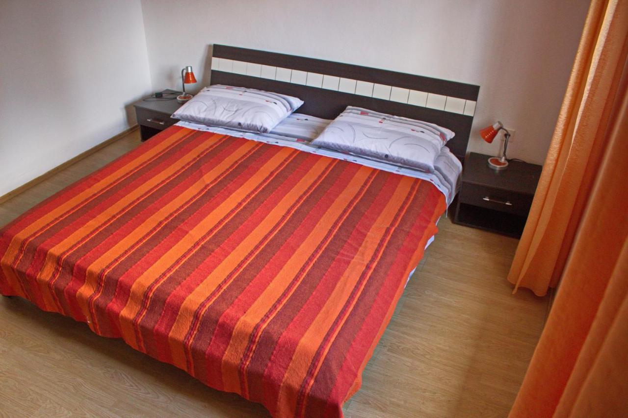 Apartments By The Sea Nin, Zadar - 12890 외부 사진
